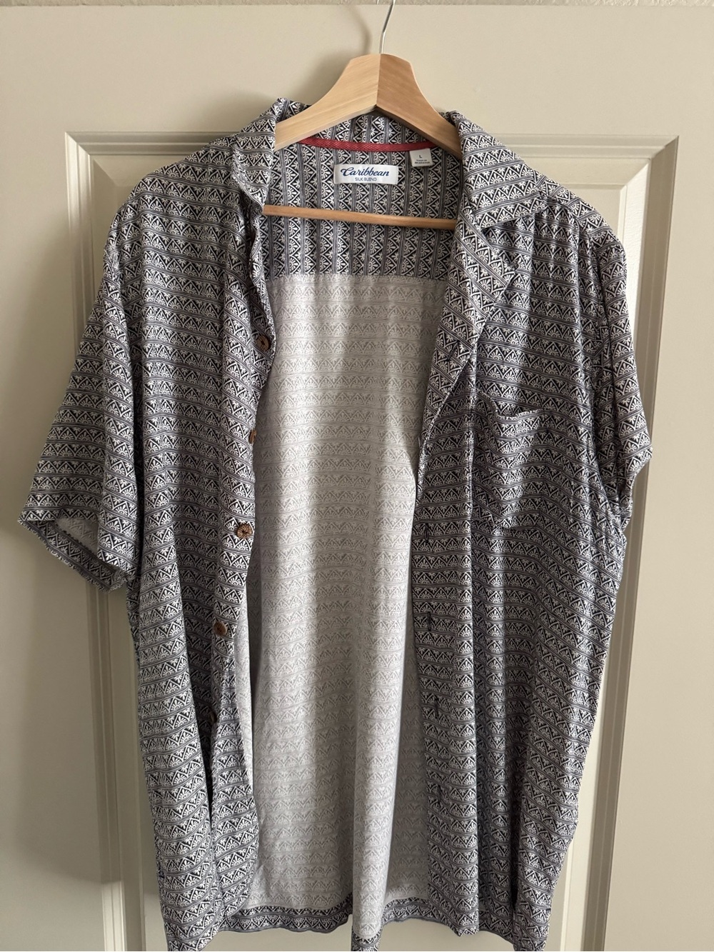 Bueno Gray & White Geometric Short-Sleeve Button-Down Shirt